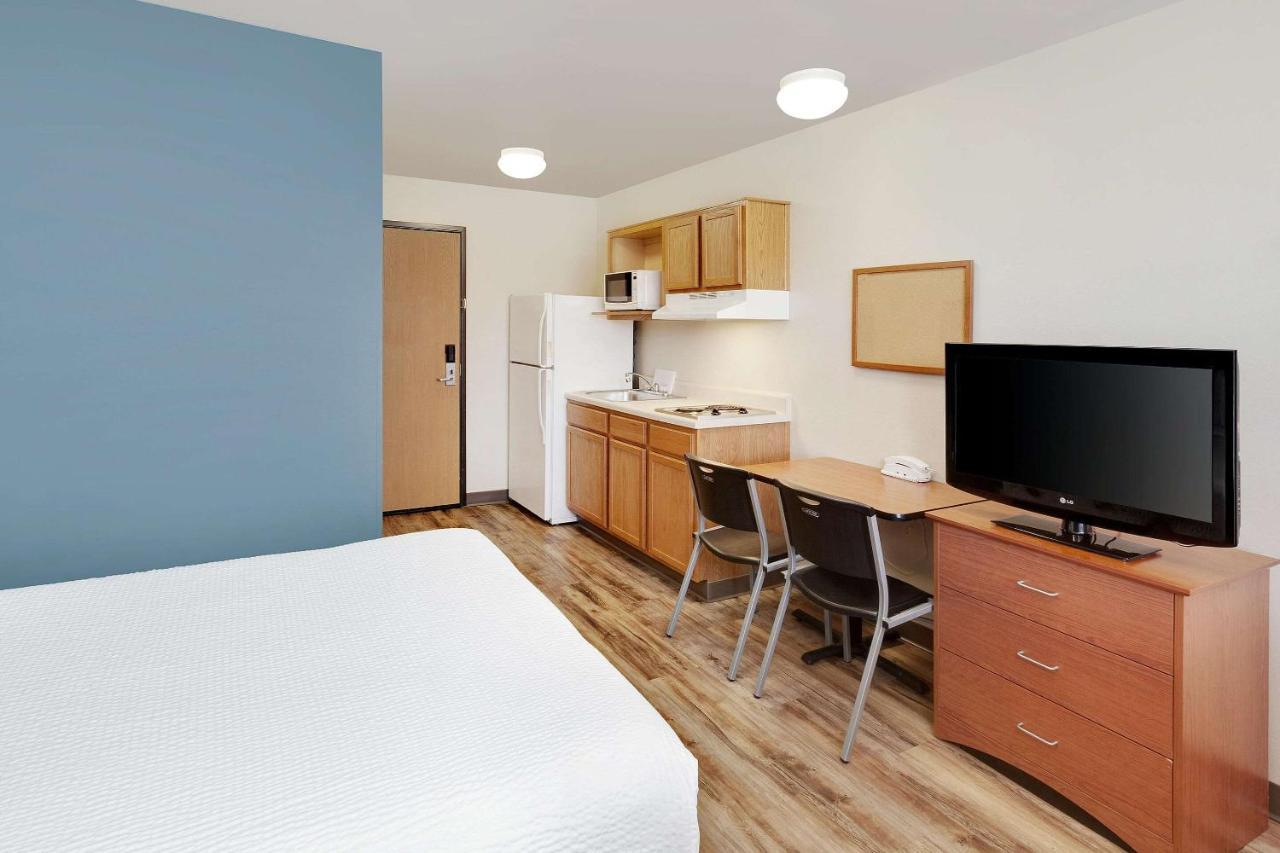 Woodspring Suites Des Moines Pleasant Hill Extérieur photo