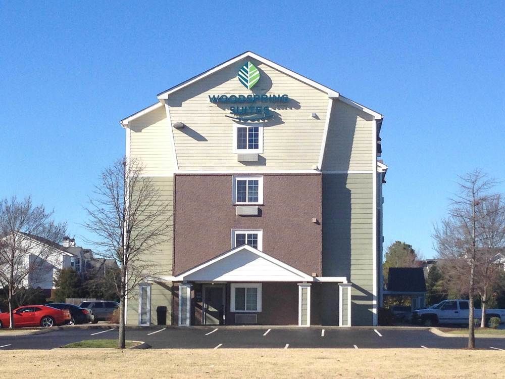 Woodspring Suites Des Moines Pleasant Hill Extérieur photo